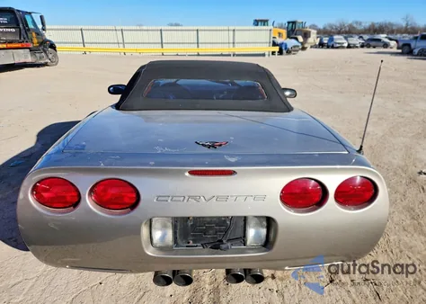 2001 Chevrolet Corvette from USA, damaged, VIN 1G1YY32G515121353